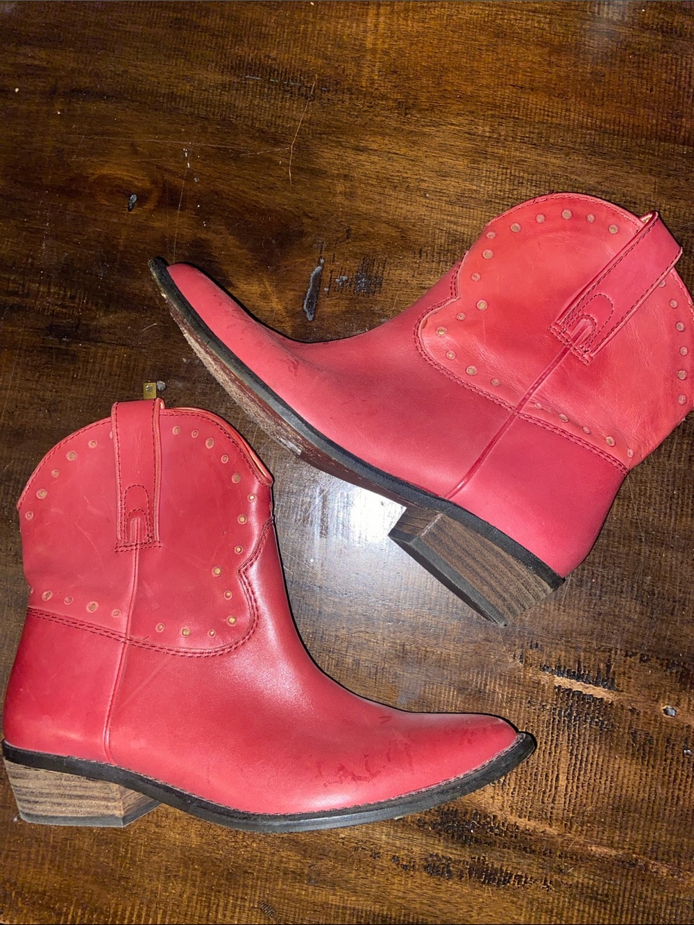 Lucky Brand Red & gold cutout  Western Ankle Booties 7.5